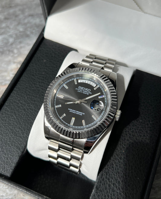 Seiko Mod Day-Date Classic Black